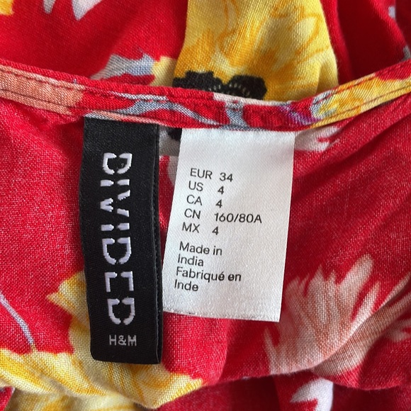 Red Floral Tank Top - Picture 4 of 6